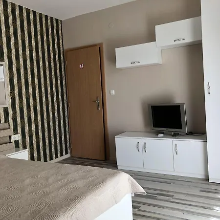 Complex Sands Daire