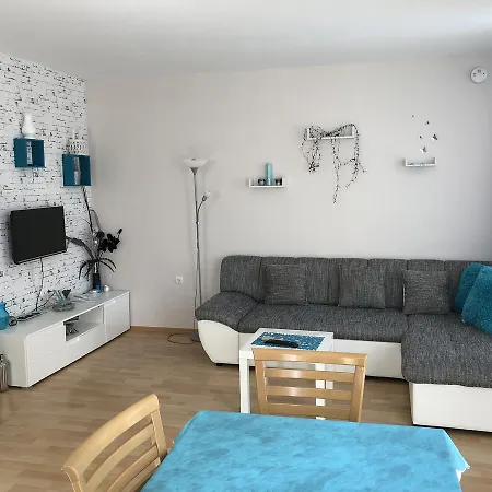 Апартаменты Complex Sands Солнечный берег