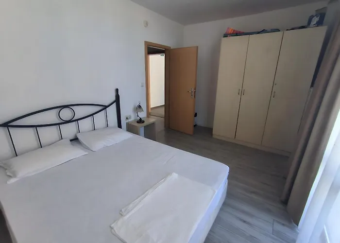 Complex Sands Daire *