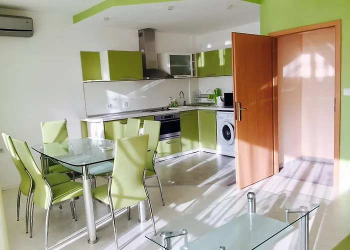 Complex Sands サニービーチ