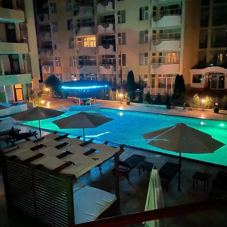 Complex Sands アパート *