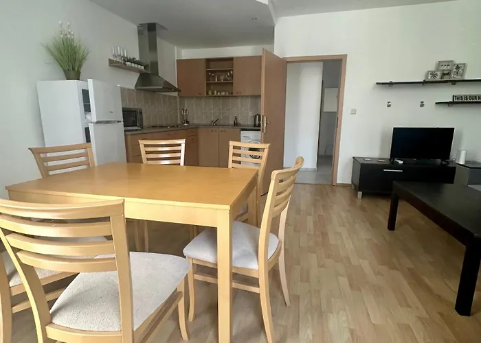 Complex Sands Holiday